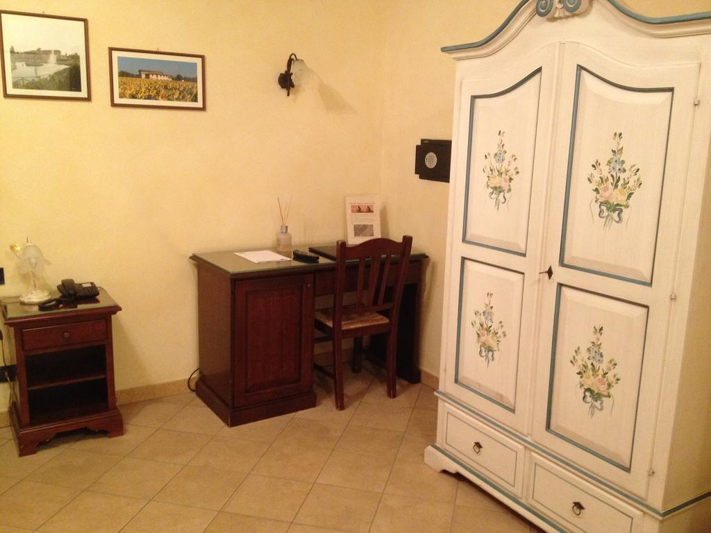 Hotel Del Rio Srl - Ristorante E Azienda Agricola Casinalbo Pokój zdjęcie